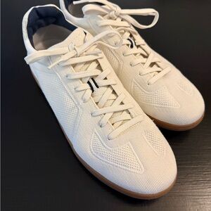 Men's Rothy’s sneakers bone color